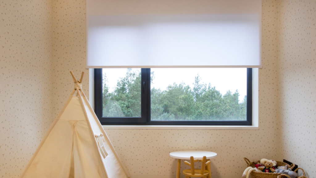 Tendências em design de interiores: integrando persianas na decoração